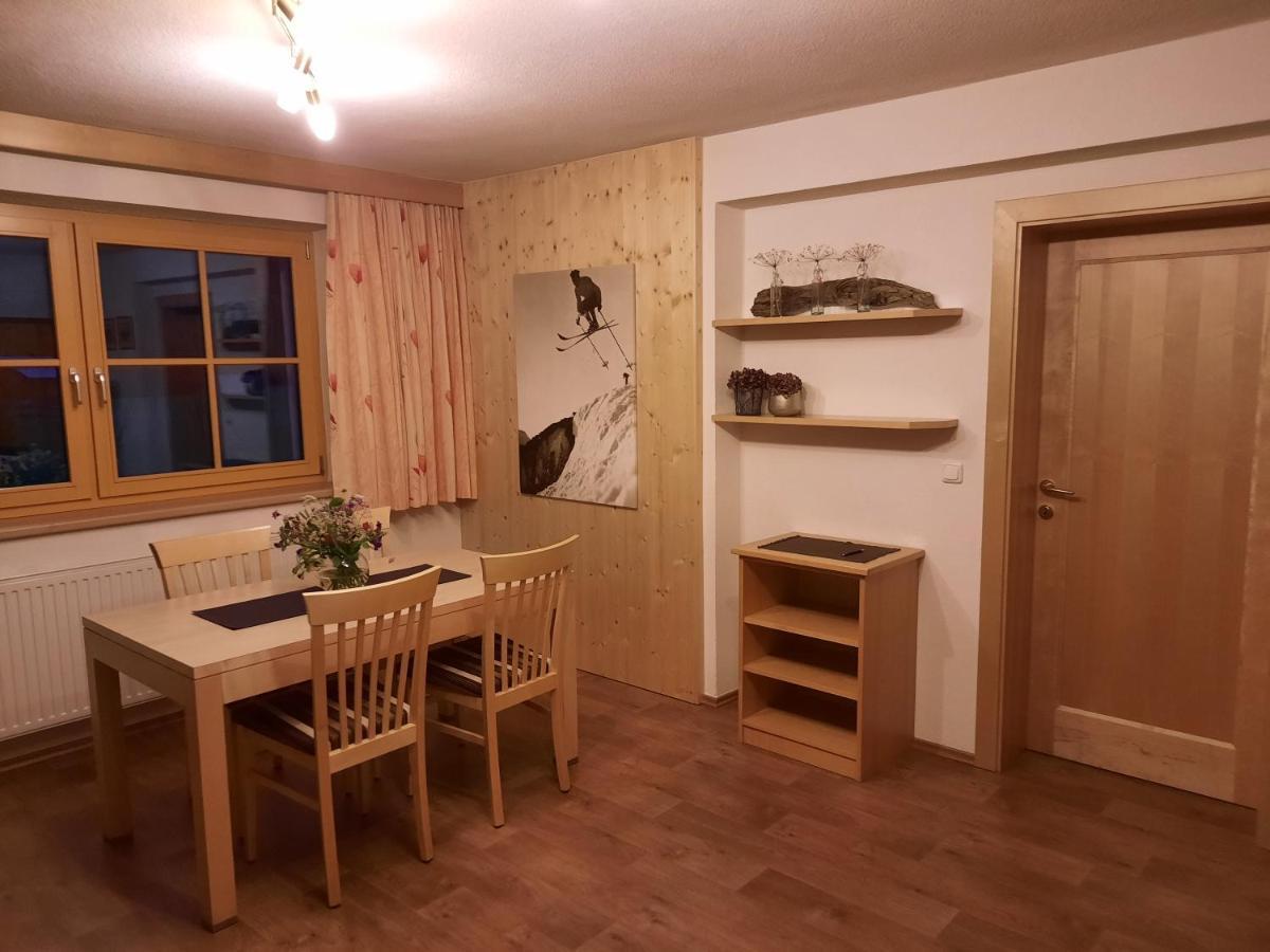 Haus Untergand Apartment Санкт Антон ам Арлберг Екстериор снимка