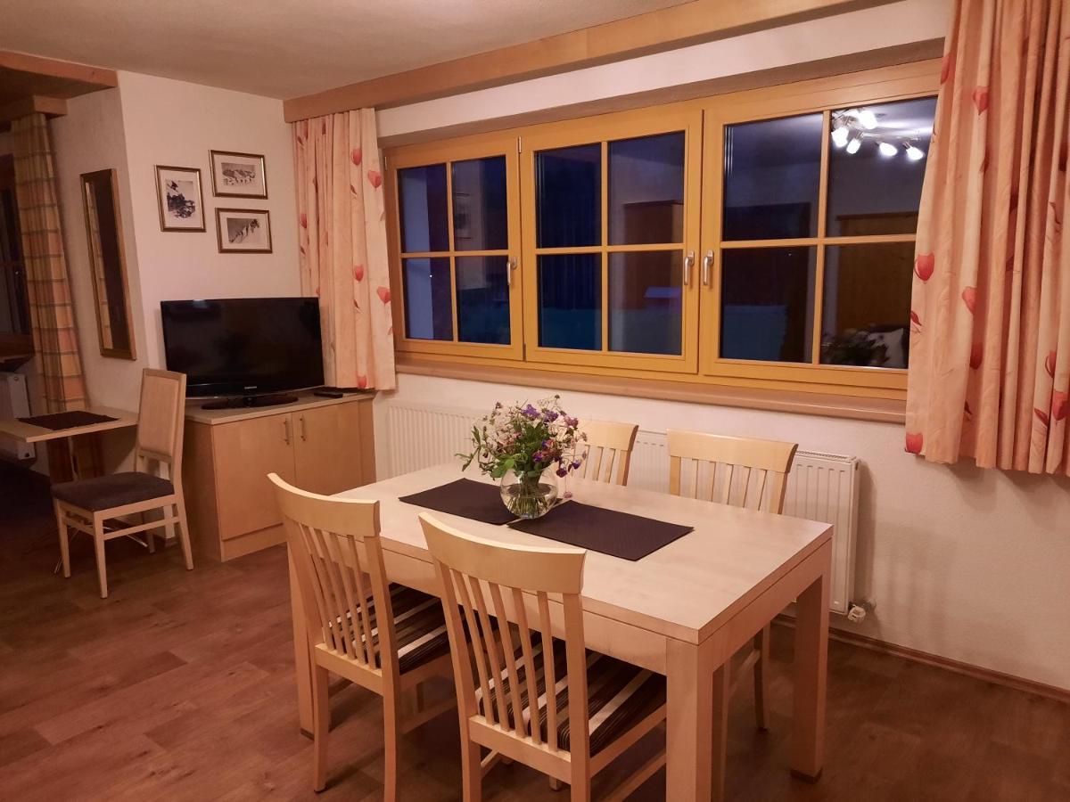 Haus Untergand Apartment Санкт Антон ам Арлберг Екстериор снимка