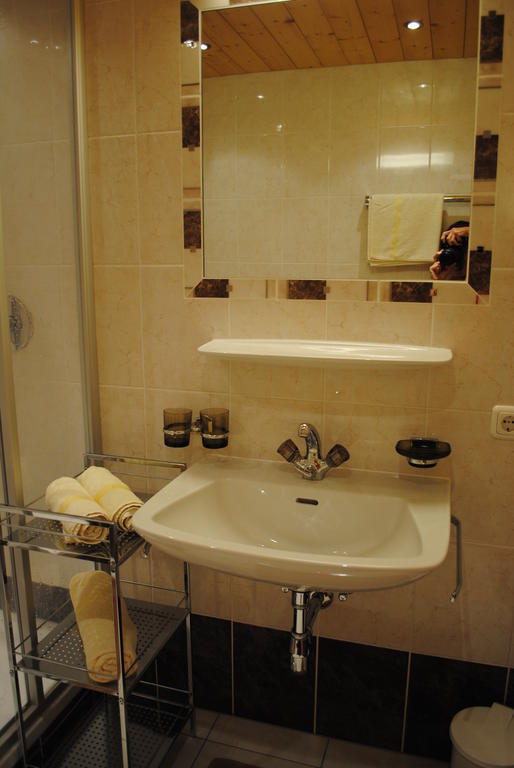 Haus Untergand Apartment Санкт Антон ам Арлберг Стая снимка